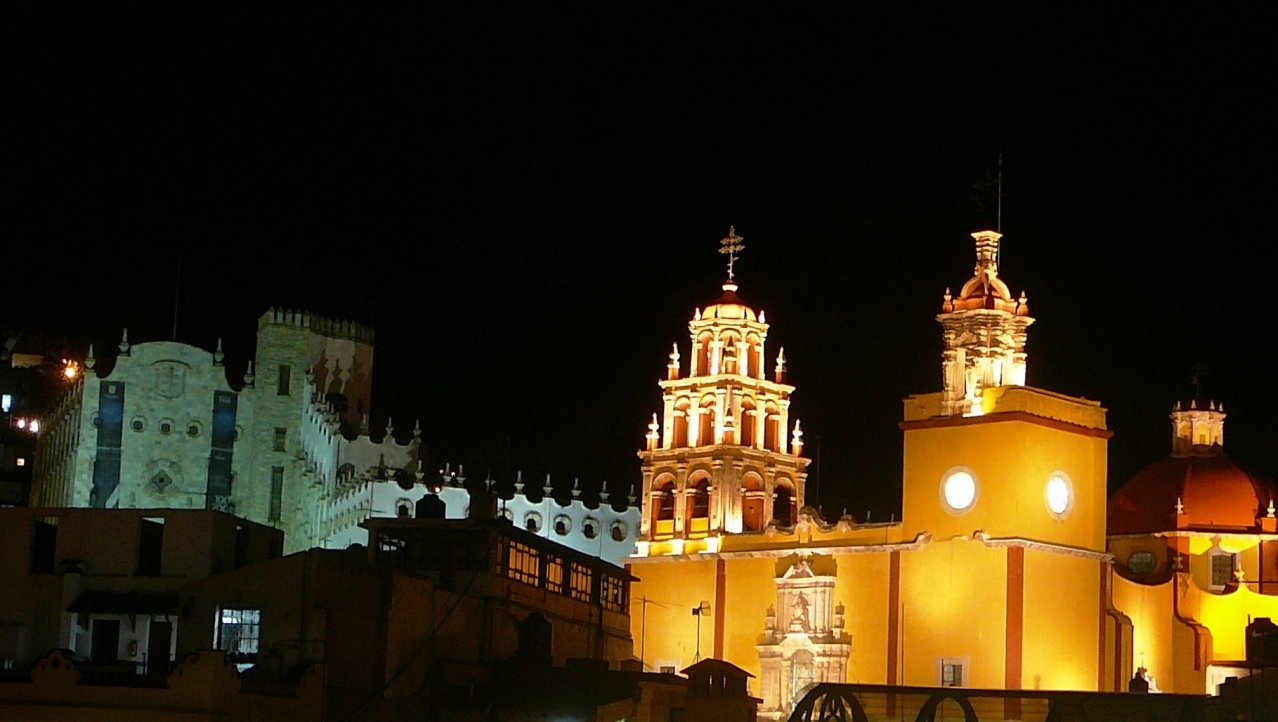Nachtelijke horizon van Guanajuato