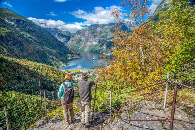 Hoog boven Gerangerfjord