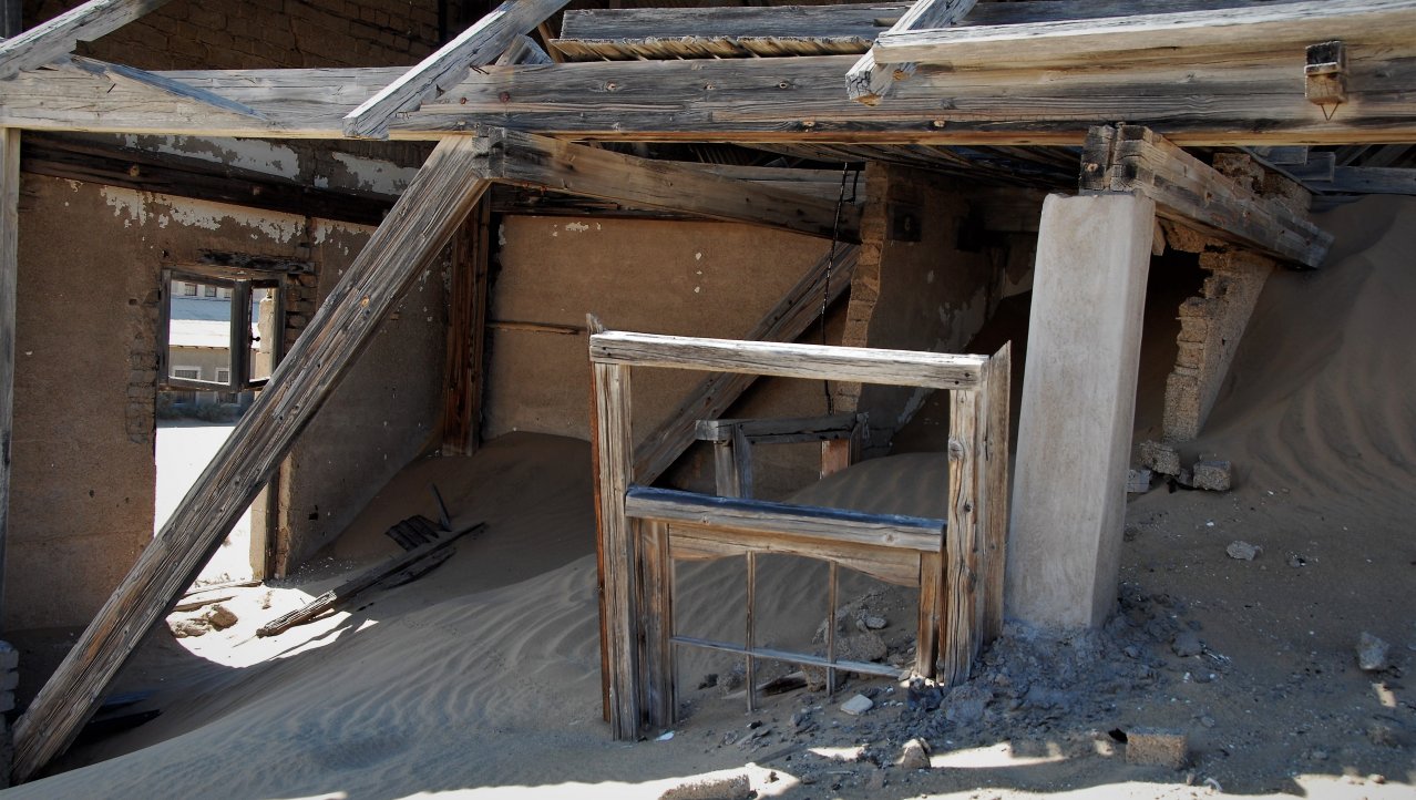 Houtskelet in Kolmanskop