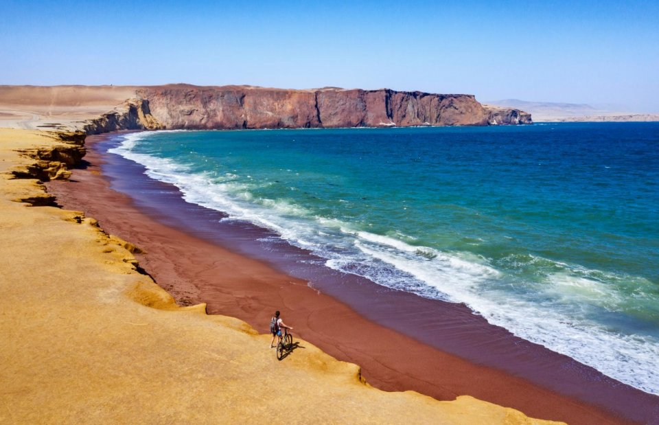Paracas-woestijn op een schiereiland in Peru. Foto: GettyImages