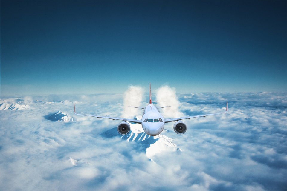 De CO2-uitstoot van een vliegtuig is vele malen hoger dan die van een auto. Foto: Getty Images