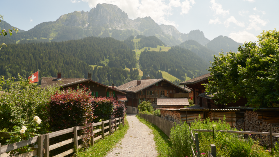 Rougemont, village view CREDIT Switzerland Tourism, Raffael Waldner