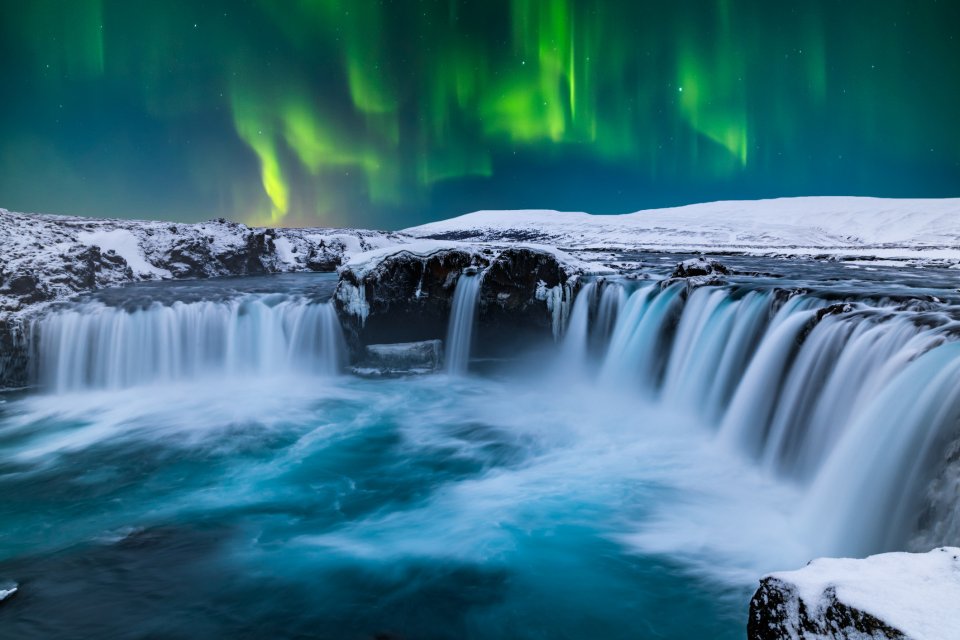 Maak een winterse roadtrip door Noord-IJsland. Foto: Getty Images