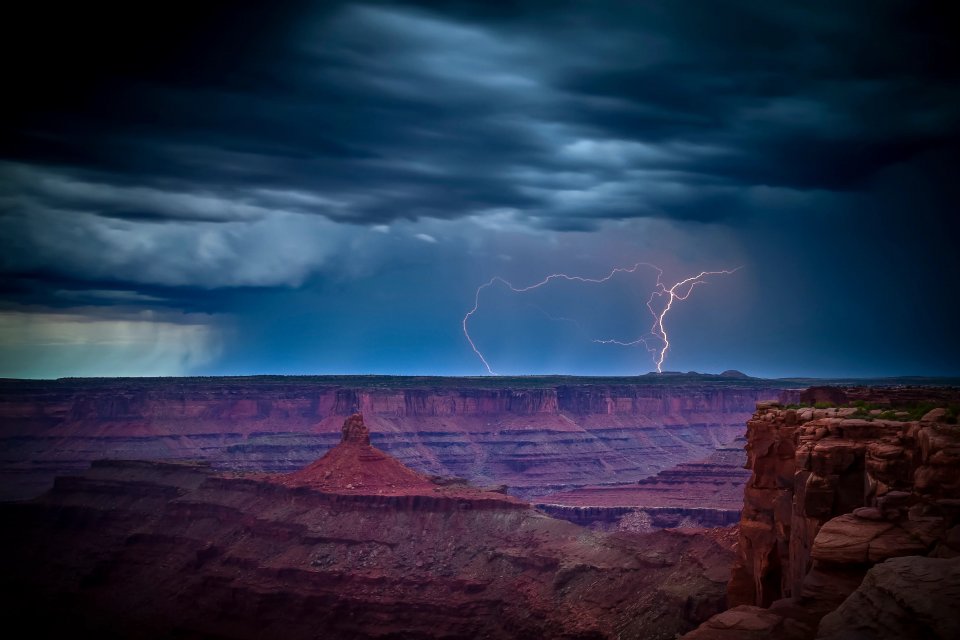 Onweer boven Dead Horse Point, VS. Foto: Antwan Janssen