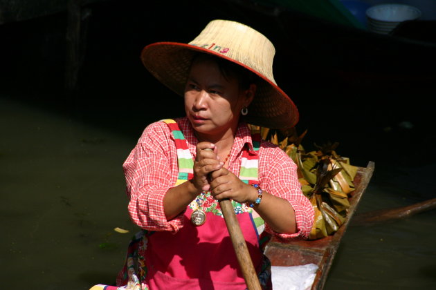 Damnoen Saduak Floating Market