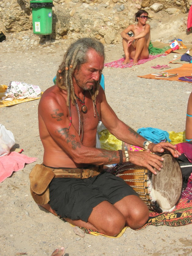 Ibiza -"One Hippy Island" dus!