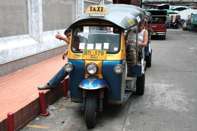 Taxi