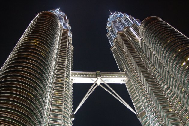 petronas tower