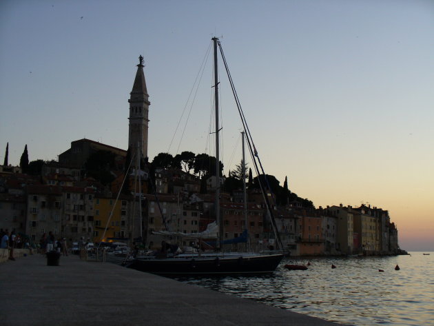 avond gloed op Rovinj