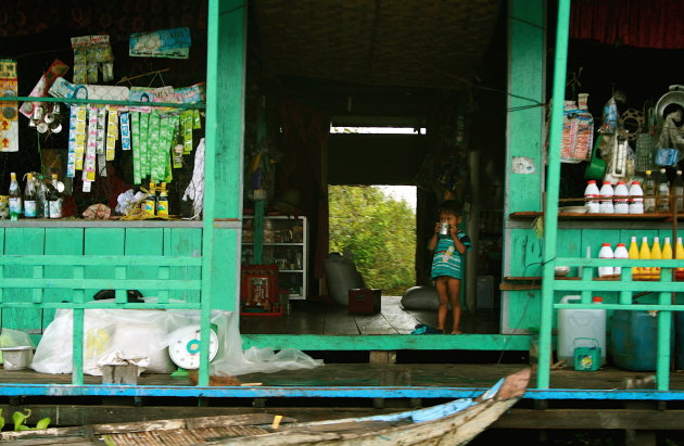 floating supermarket