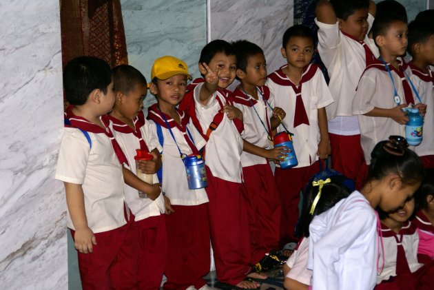 Schoolkinderen in Kuala Lumpur