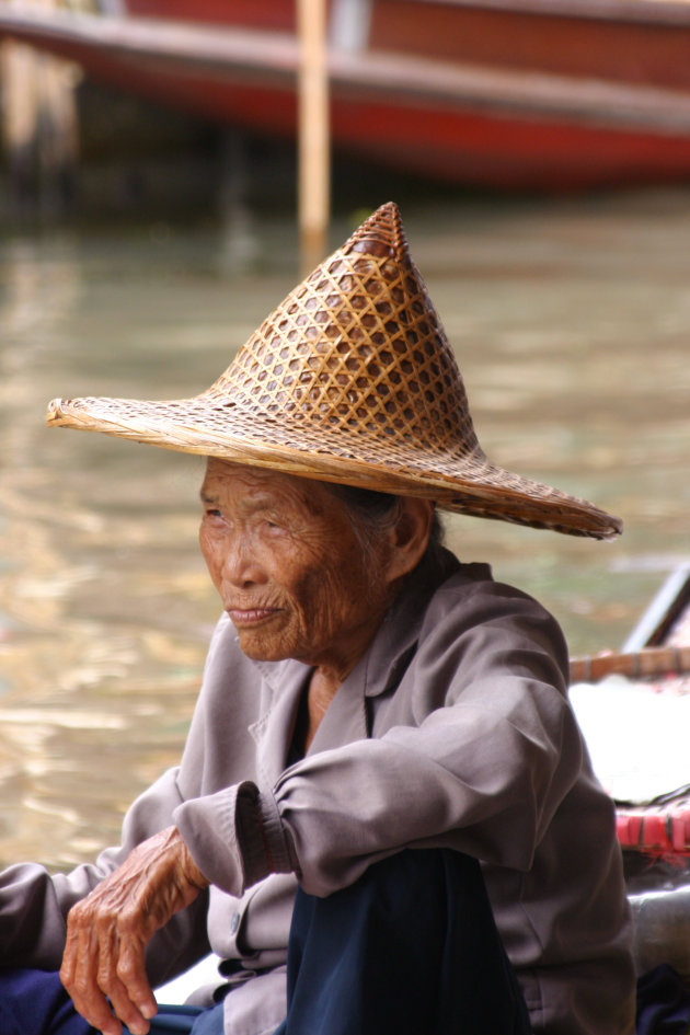 Floating market