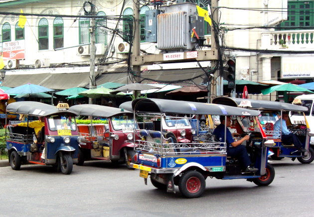 Tuk tuk-jes genoeg in Bangkok