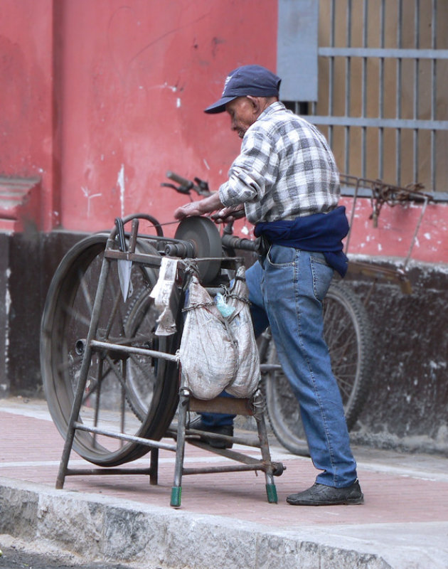 Scharensliep in het centrum van Lima