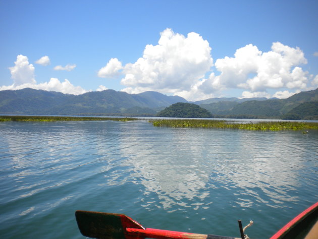 Roeien op Lago de Yojoa