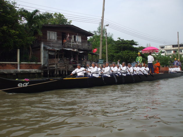 processie Chao Phraya rivier