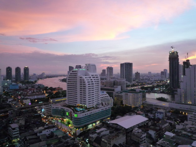 Bangkok by night