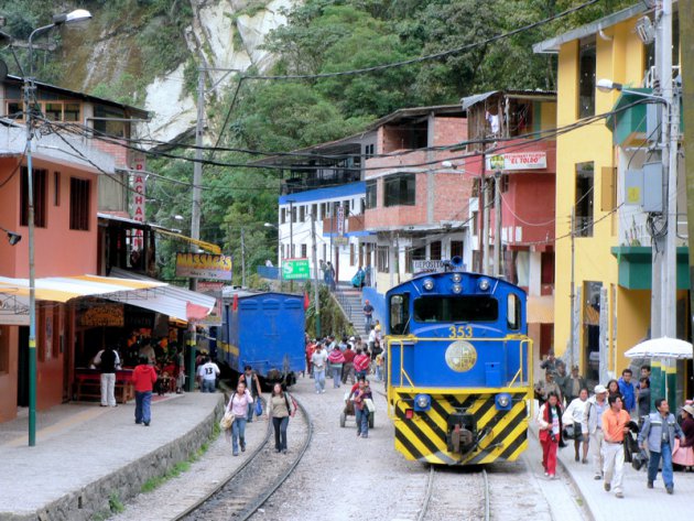 aankomst van de trein in Aguas Calientes