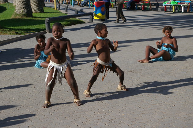 Dansende kinderen 