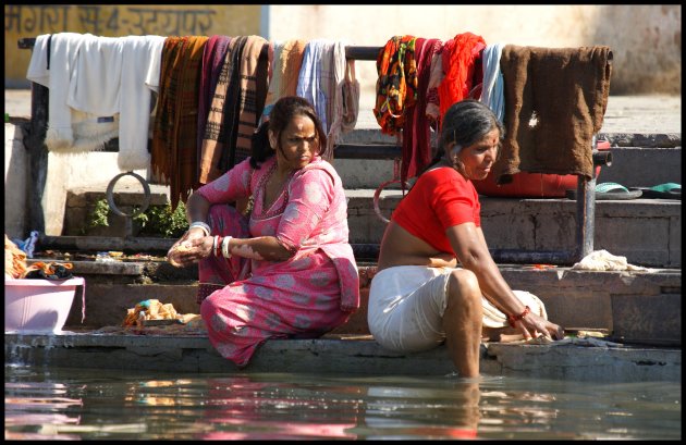 Bedrijvigheid aan Lake Pichola