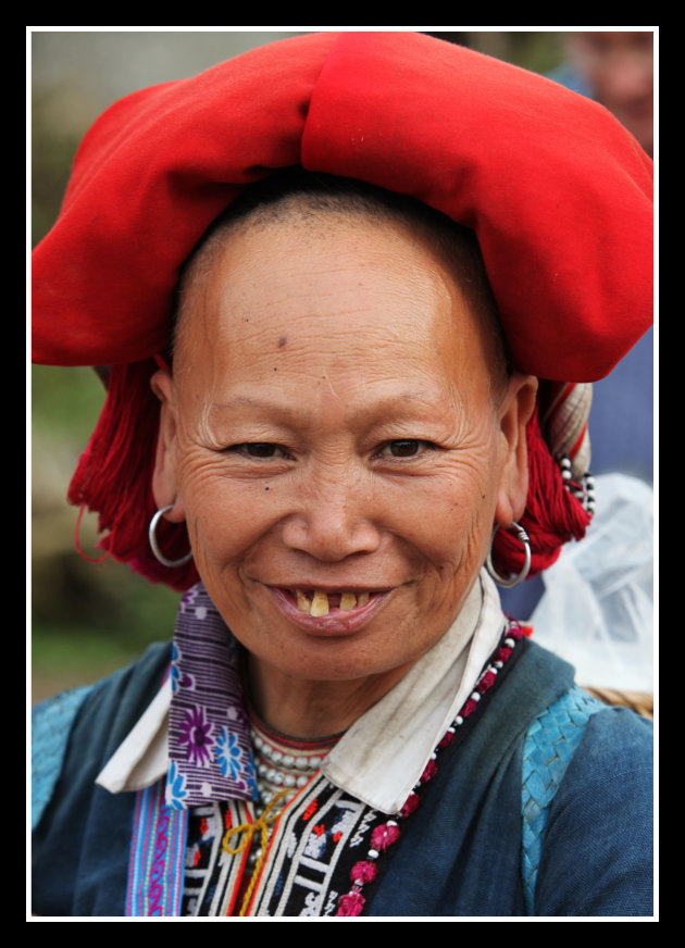 Red Dao Woman 10