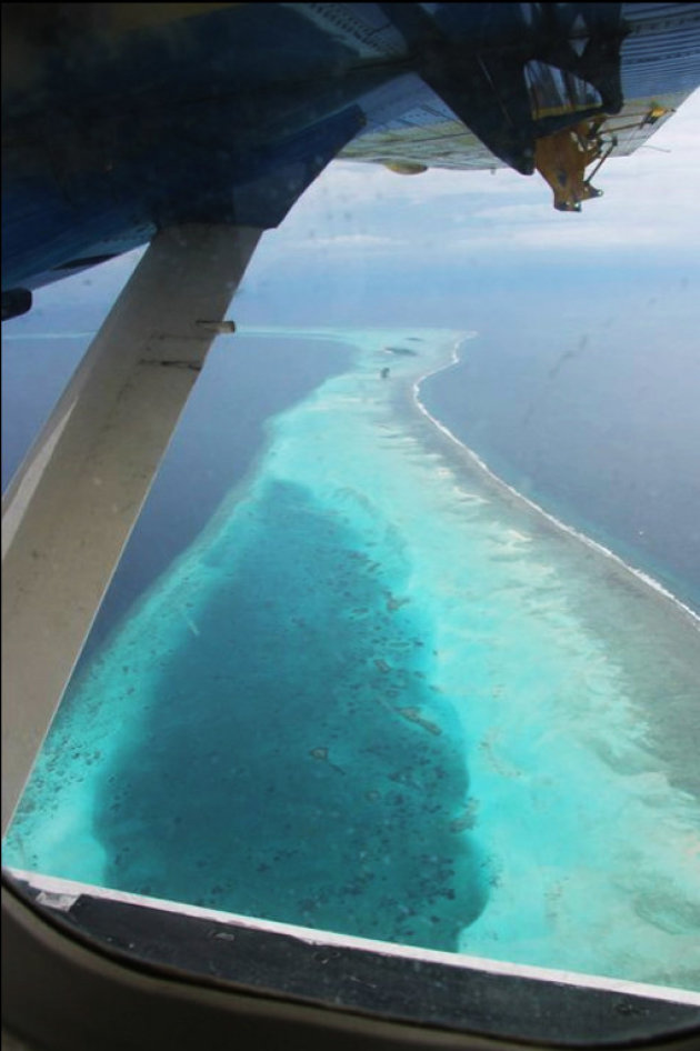 Vlucht boven de Malediven