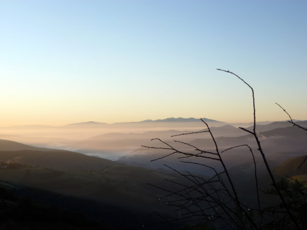 Zonsopgang bij O Cebreiro