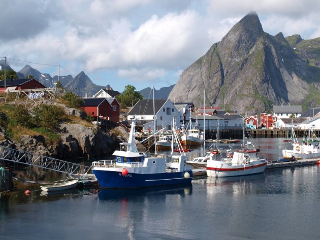 Visserschepen bij HamnØy