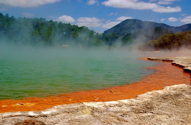 Champagne Pool