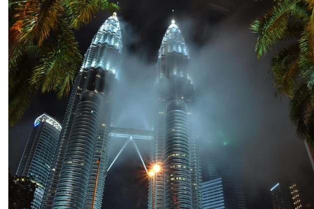 Cloudy Petronas Towers!