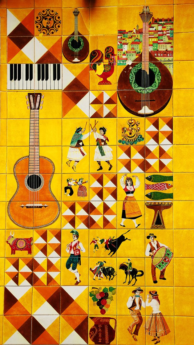 Azulejos amarelo!