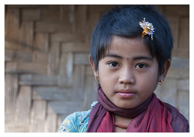 A khumi girl