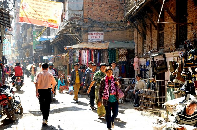 Slenteren door Kathmandu