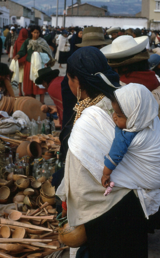 Zaterdagmarkt van Otavalo #4