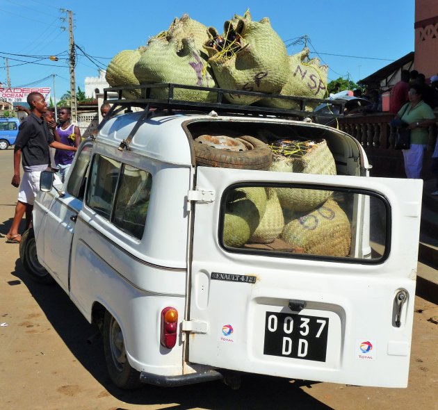 Renault 4