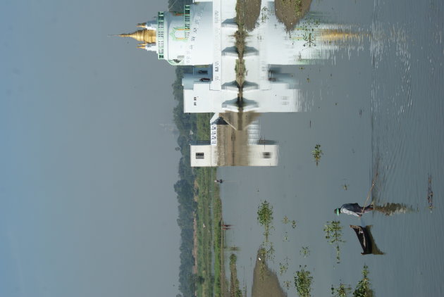 Tempel in het water.
