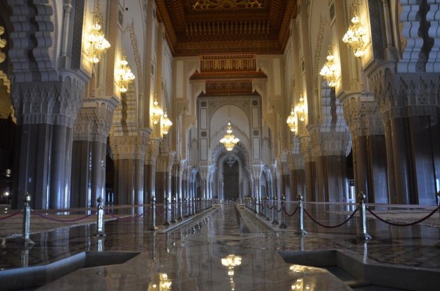 Hassan II moskee van binnen