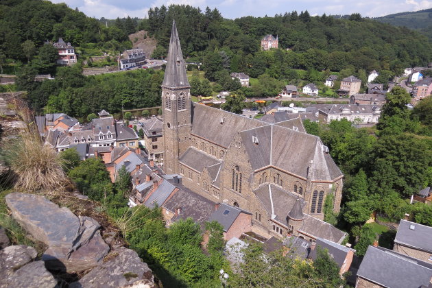 De kerk van La Roche-en-Ardenne