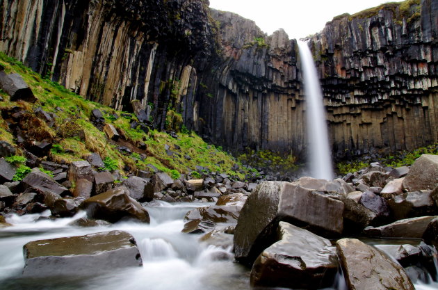 De zwarte Svartifoss