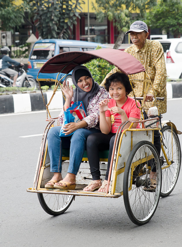 Gezellig in de becak