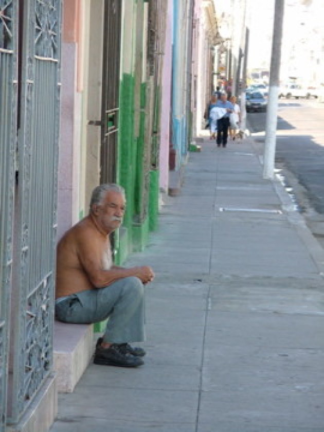 Oude man in Cienfuegos
