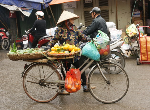 Loopfiets met fruit