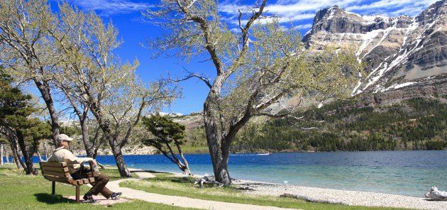 Genieten op een bankje@Waterton Lakes NP