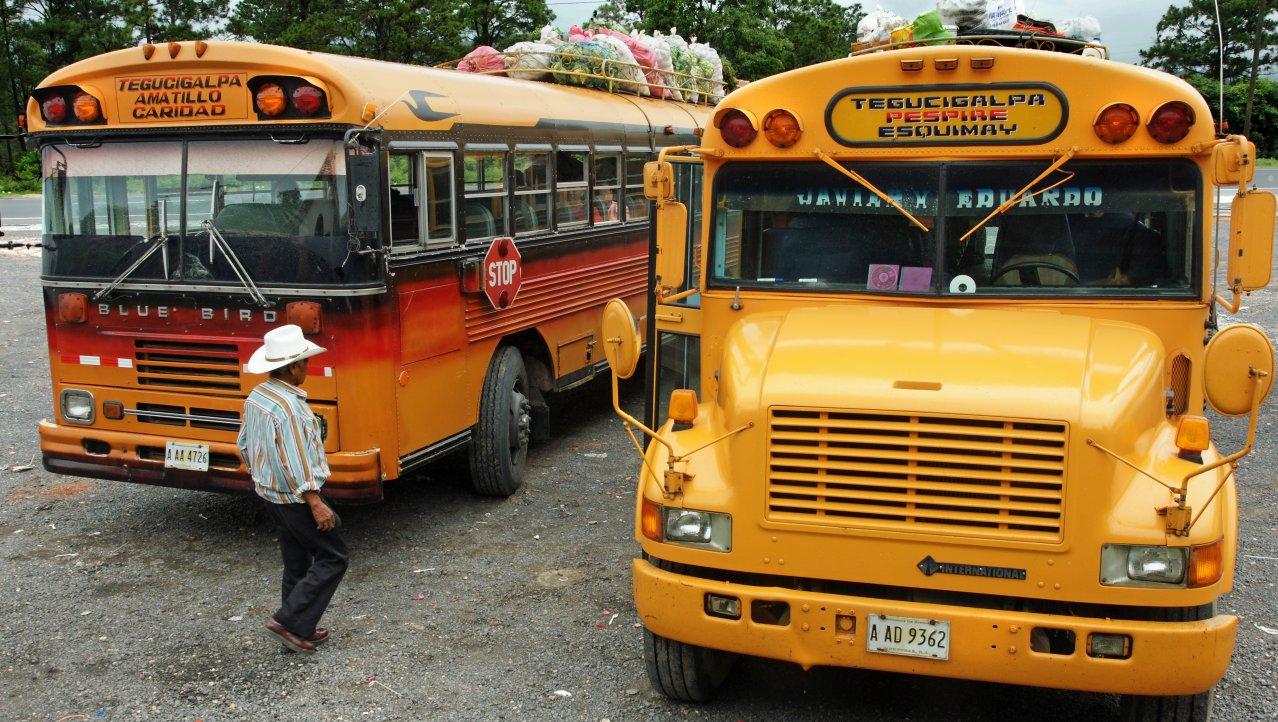 De bus naar Tegucigalpa en Roatan