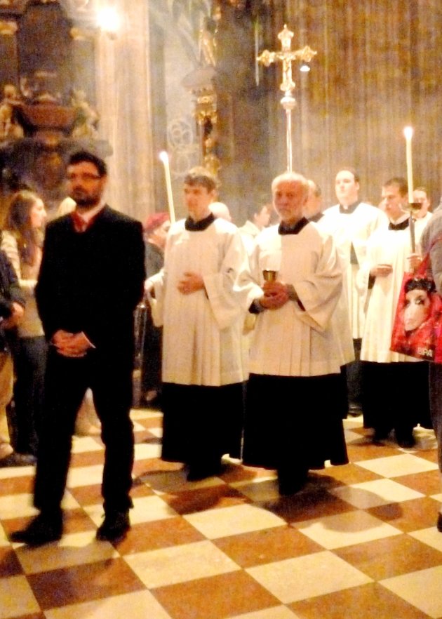 Processie in Stephansdom 