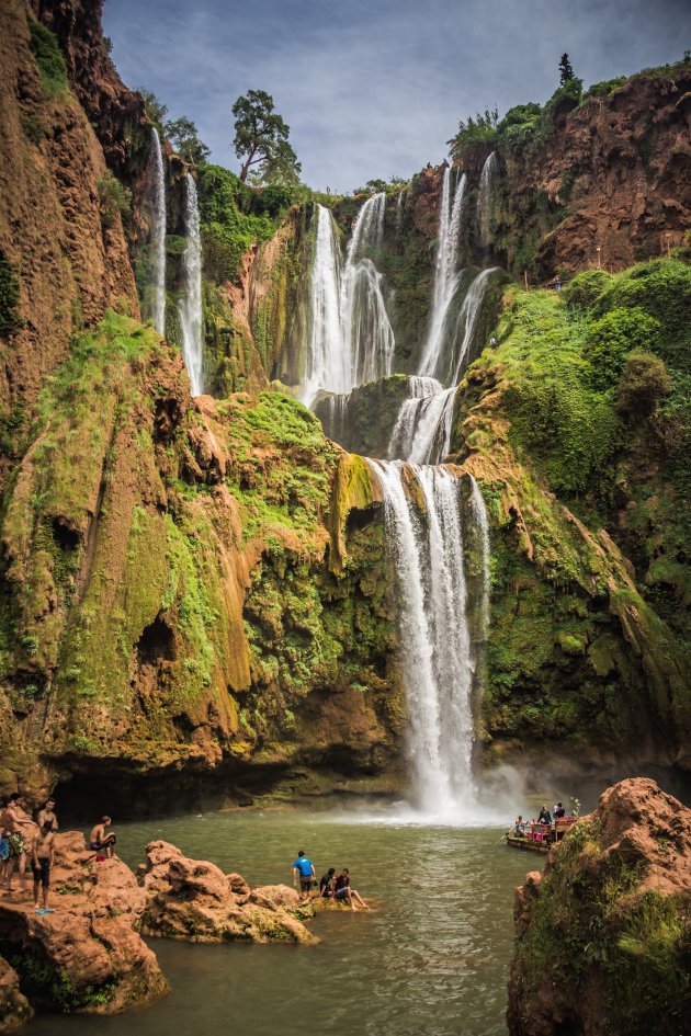 Afkoelen bij de waterval