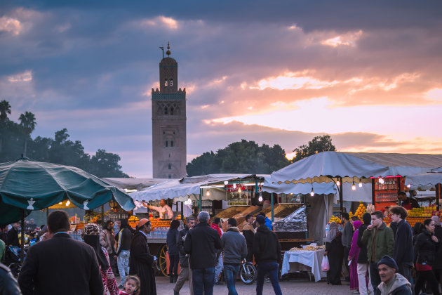 Djemaa el fna bij zonsondergang