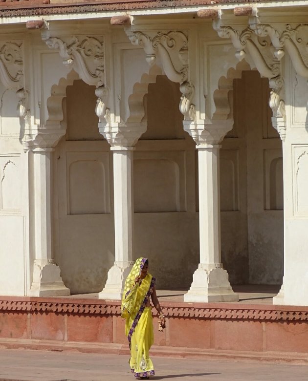 Lady in yellow