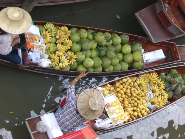 Floating Market