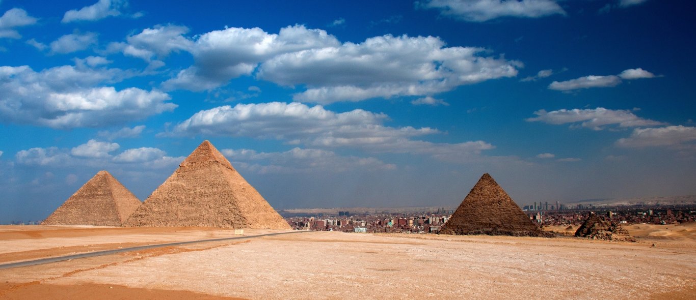 Pyramides omgeving Cairo image